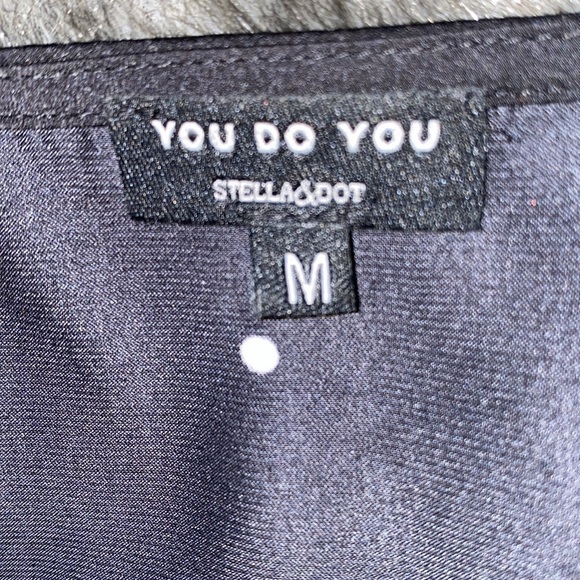 Stella & Dot  black tiny polka dot wrap blouse Sz M - Picture 4 of 10